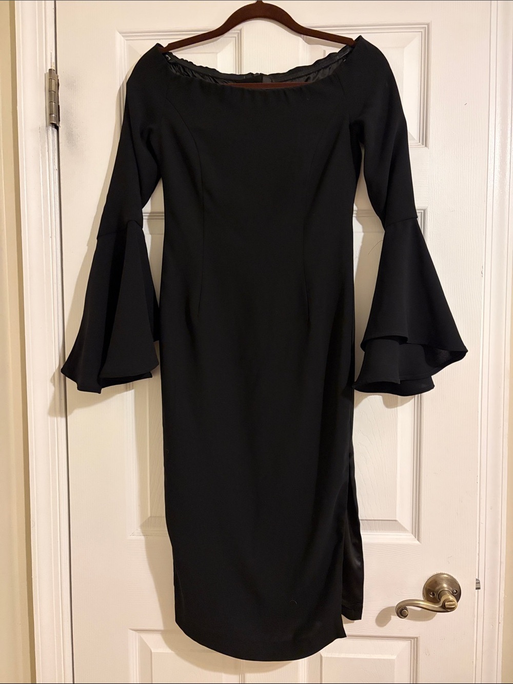 Bardot Black Off-Shoulder Midi Dress with Tiered Bell Sleeves - Picture 7 of 7